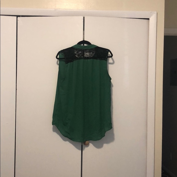 Express Emerald button down Tank - Picture 3 of 3